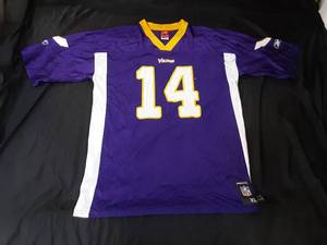 lot 18 image: Reebok MN Vikings Jersey #14 size XL