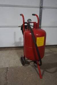 lot 27 image: Sandblaster