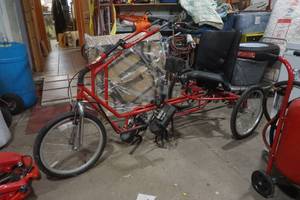 lot 29 image: Freedom Concepts Inc., Three Wheel Bike