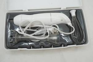lot 81 image: Hamilton Beach Hand Mixer