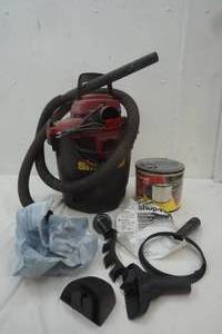 lot 126 image: Shop Vac (missing wheels), Filter and Accessories