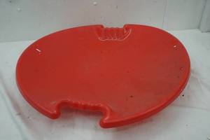 lot 133 image: Red Round Saucer