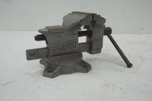 lot 135 image: Babco 604 Bench Vise, 4 Jaws