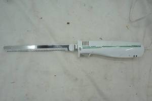 lot 161 image: Presto Electric Knife