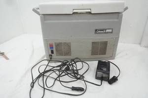 lot 164 image: Coleman Thermoelectric Cooler, 12V or 110