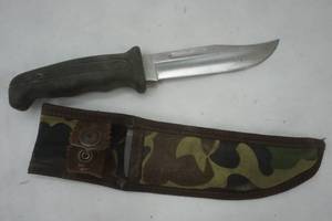 lot 182 image: Buck Knife & Case