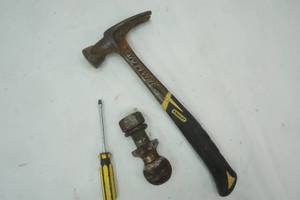 lot 201 image: Tools, 178 Ball Hitch, Stanley Hammer, Screwdriver