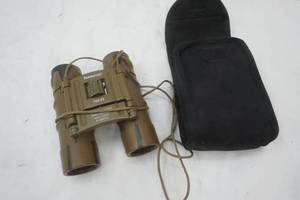 lot 206 image: Tasco Binoculars & Case