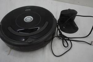 lot 217 image: Roomba Robot Vacuum Cleaner (Working condition unknown)