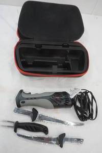 lot 248 image: New Rapala Electric Fillet Knife & Case