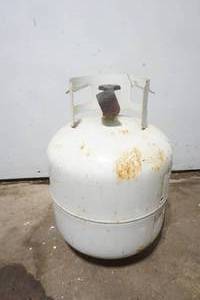 lot 256 image: Propane Tank 15 lbs. Net Weight