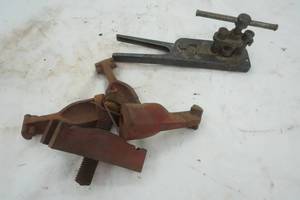 lot 270 image: Papco Flaring Tool & Cast Iron Parts
