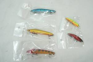 lot 331 image: 5 New Fishing Lures
