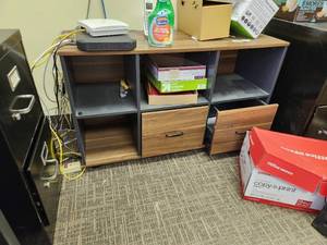 lot 304 image: Storage Shelf 2-drawer