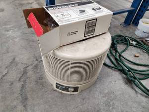 lot 264 image: Honeywell Enviracaire HEPA Air Cleaner with Extra Filter