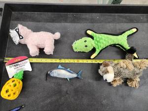 lot 125 image: Lot of (5) Steel Dog Assorted Dog Toys - Gator, Sloth, fish, Puppy, Pineapple Slow Treater