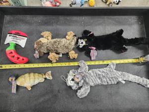 lot 102 image: Lot of (5) Steel Dog Assorted Dog Toys - Cats, Critter, Yellow Perch, Chili Pepper Slow Treater