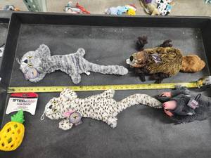 lot 103 image: Lot of (5) Steel Dog Assorted Dog Toys - Cats, Mole, Beaver, Pineapple Slow Treater