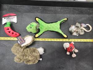 lot 113 image: Lot of (5) Steel Dog Assorted Dog Toys - Bunny, Gator, Critter, Lamb, Chili Pepper Slow Treater
