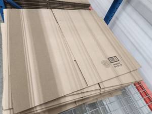 lot 18 image: Lot of (30) Cardboard Box Flats 12x16x12