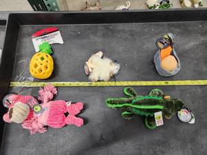 lot 88 image: Lot of (5) Steel Dog Assorted Dog Toys - Gator, Critters, Carrot & Potatoes, Pineapple Slow Treater