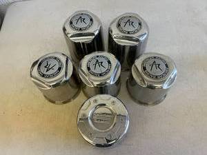 lot 75 image: American Racing Center Caps