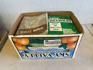 lot 86 image: Box of Automotive ShopService Manuals