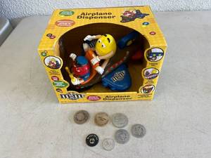 lot 95 image: M & M Dispenser & Tokens