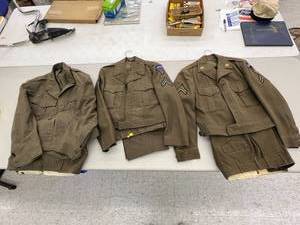 lot 105 image: Military Uniforms