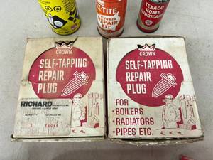 lot 123 image: Mixed Vintage Lot