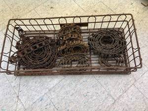 lot 137 image: Antique Flat Chain in Metal Basket