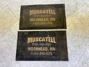 lot 144 image: Muscatell Dodge-Jeep-Eagle Mudflaps