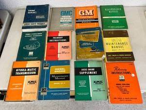 lot 14 image: GMC Service Manuals