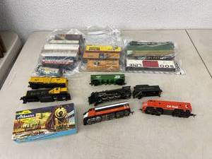 lot 35 image: Toy Trains