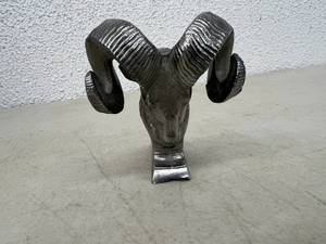 lot 39 image: Dodge Ram Hood Ornament