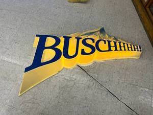 lot 40 image: Busch Beer Light Up Sign 5 Long