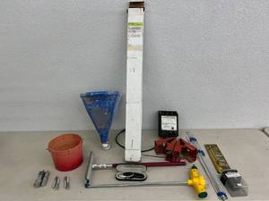 lot 196 image: BullDozer Electric Fence Controller, Anchor Bolts, Texture Gun & Misc