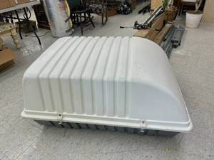 lot 199 image: Rooftop Cargo Carrier