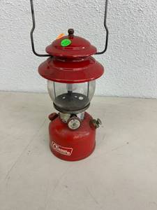 lot 215 image: 1970 Coleman 200A Lantern