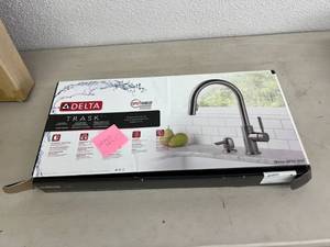 lot 231 image: NIB Delta Trask Kitchen Pull-Down Faucet
