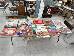 lot 282 image: Board Games