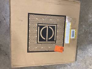 Timeless Home 18 in. W x 18 in. H x Midcentury Modern Metal Framed Round Black Mirror Customer Returns See Pictures