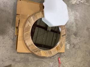 Kate and Laurel Yahna 28.00 in. W x 28.00 in. H Natural Round Transitional Framed Decorative Wall Mirror Customer Returns See Pictures