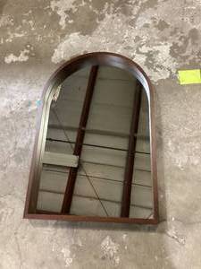 Kate and Laurel Medium Arch Walnut Brown Classic Mirror (36 in. H x 24 in. W)  Customer Returns See Pictures