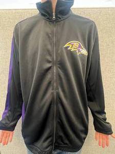 lot 18 image: 2000s Baltimore Ravens NFL Zip Jacket Size XL