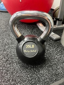 lot 79 image: Body-Solid 35 LB Kettlebell