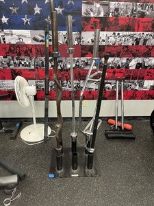 lot 77 image: Power Systems Bar Holder. NOTE Bars not included.