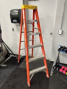 lot 124 image: Werner Heavy Duty 6 Foot Step Ladder 300 LB capacity.