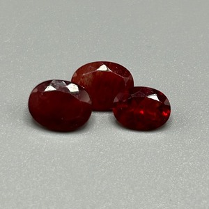lot 13A image: 4.16 Carat Red Labradorite Faceted Oval Cut - Set of 3 Loose Stones