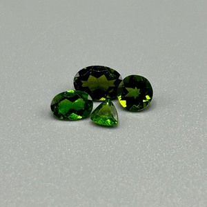 lot 31 image: 1.91 Carat Diopside Mixed Cut - Assorted Size & Shape Set of 4 Loose Stones